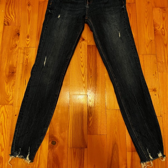 Slim pants - Picture 1 of 1
